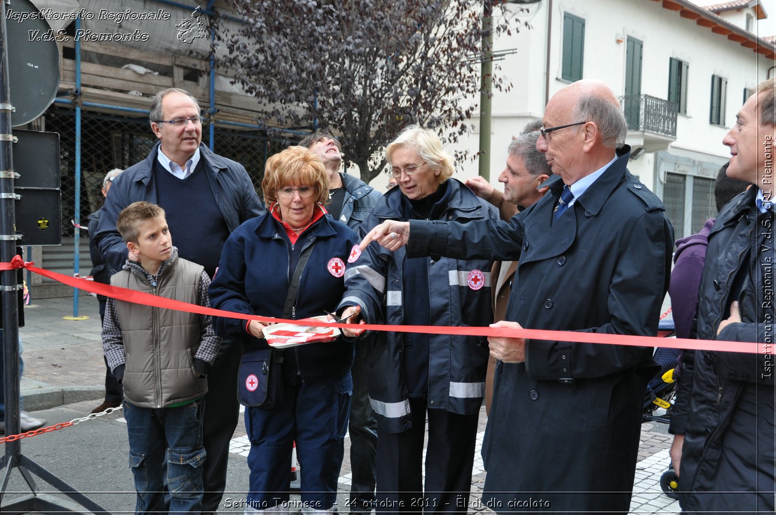 Settimo Torinese  - 24 ottobre 2011 - l d dla cicolata -  Croce Rossa Italiana - Ispettorato Regionale Volontari del Soccorso Piemonte