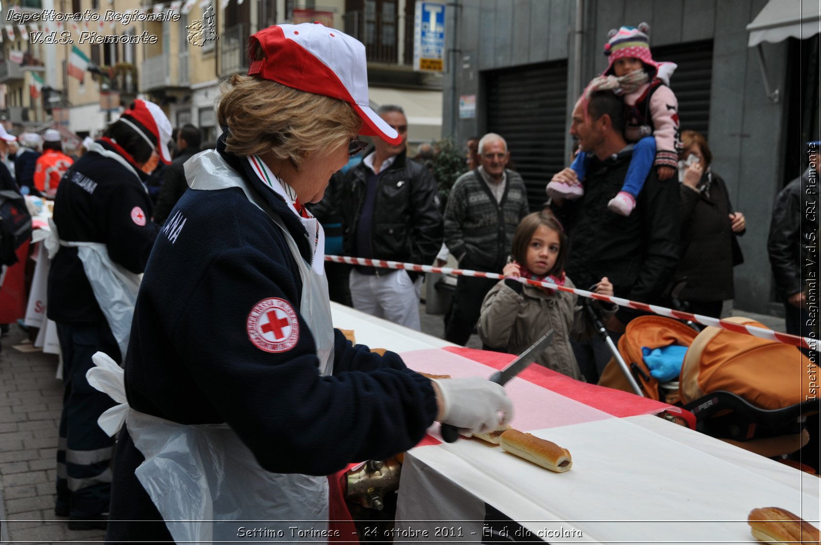 Settimo Torinese  - 24 ottobre 2011 - l d dla cicolata -  Croce Rossa Italiana - Ispettorato Regionale Volontari del Soccorso Piemonte