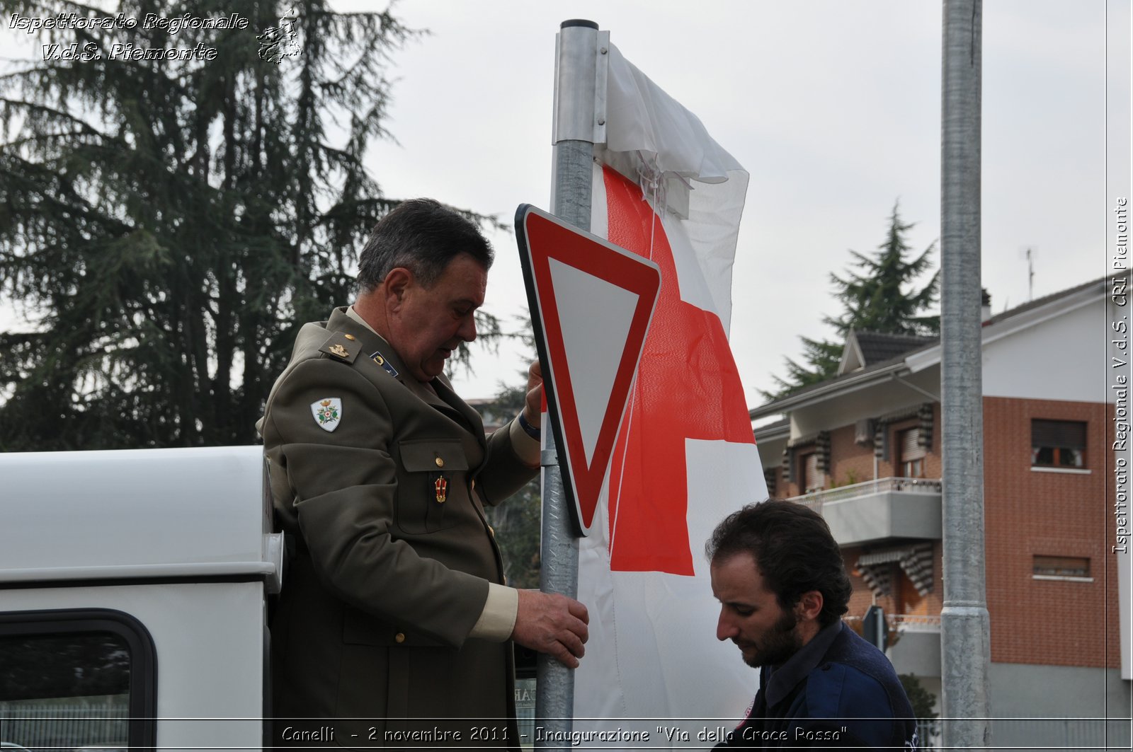 Canelli  - 2 novembre 2011 - Inaugurazione "Via della Croce Rossa" -  Croce Rossa Italiana - Ispettorato Regionale Volontari del Soccorso Piemonte