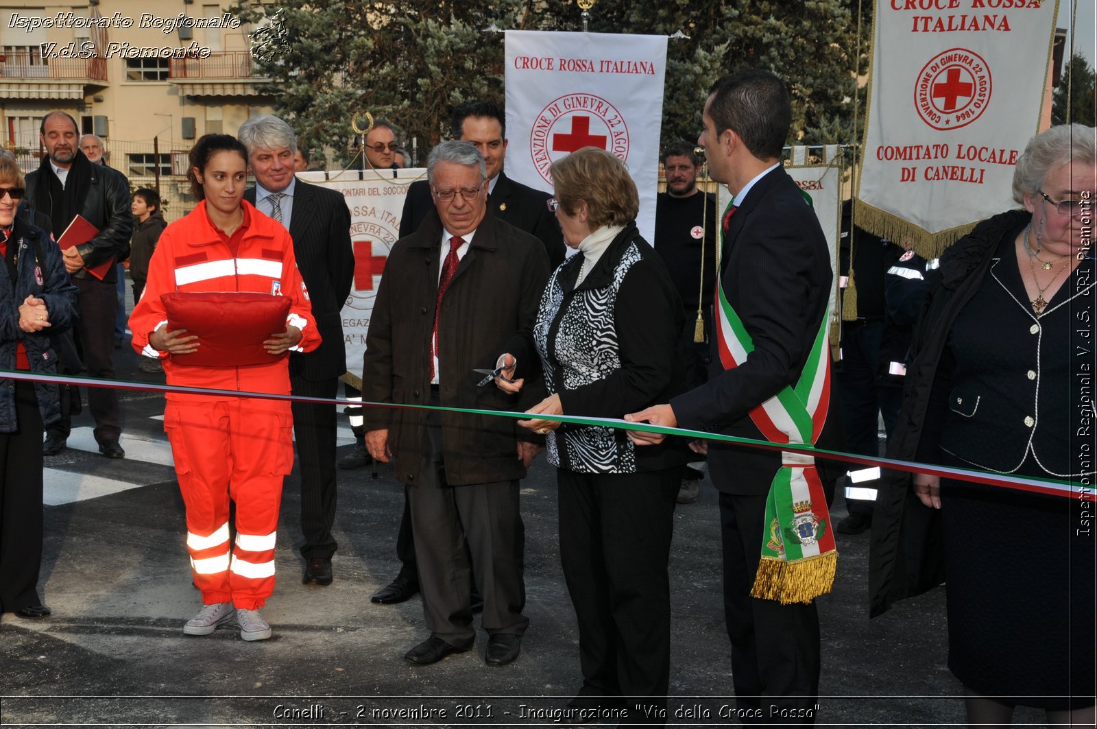 Canelli  - 2 novembre 2011 - Inaugurazione "Via della Croce Rossa" -  Croce Rossa Italiana - Ispettorato Regionale Volontari del Soccorso Piemonte