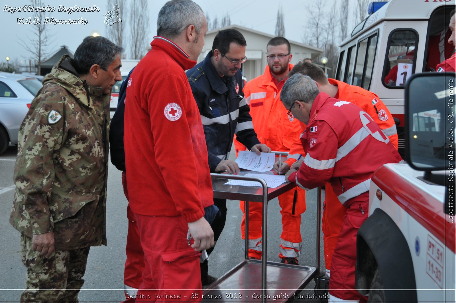 Settimo torinese - 25 marzo 2012 - Corso guida fuoristrada - Croce Rossa Italiana - Ispettorato Regionale Volontari del Soccorso Piemonte