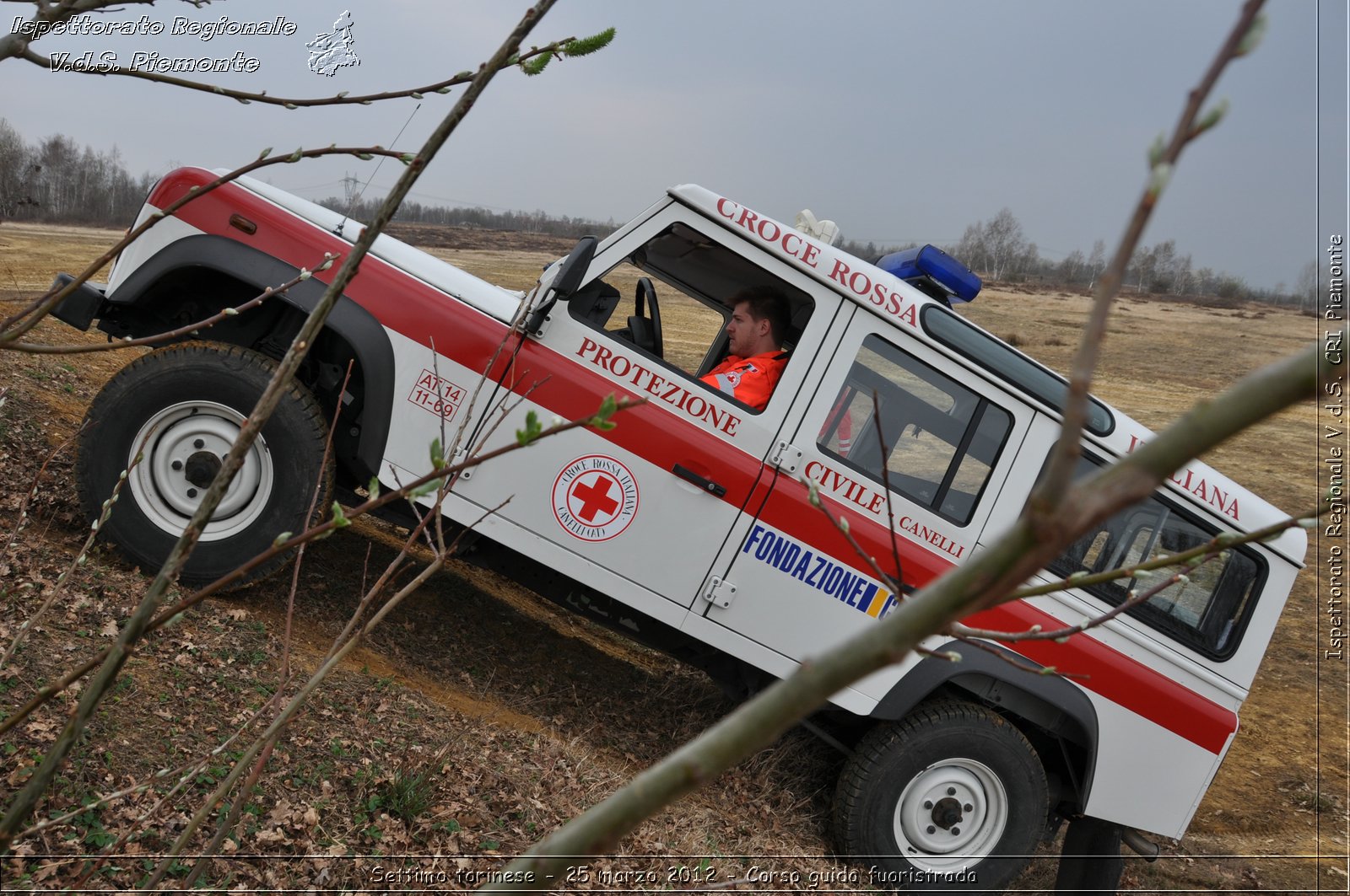 Settimo torinese - 25 marzo 2012 - Corso guida fuoristrada - Croce Rossa Italiana - Ispettorato Regionale Volontari del Soccorso Piemonte