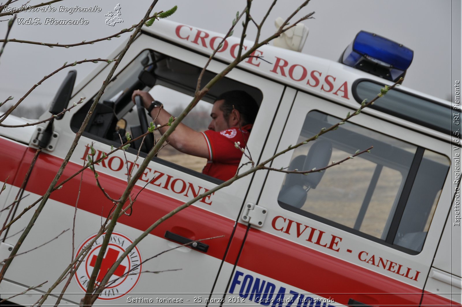 Settimo torinese - 25 marzo 2012 - Corso guida fuoristrada - Croce Rossa Italiana - Ispettorato Regionale Volontari del Soccorso Piemonte