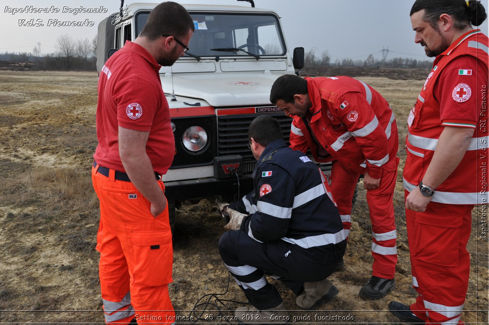 Settimo torinese - 25 marzo 2012 - Corso guida fuoristrada - Croce Rossa Italiana - Ispettorato Regionale Volontari del Soccorso Piemonte