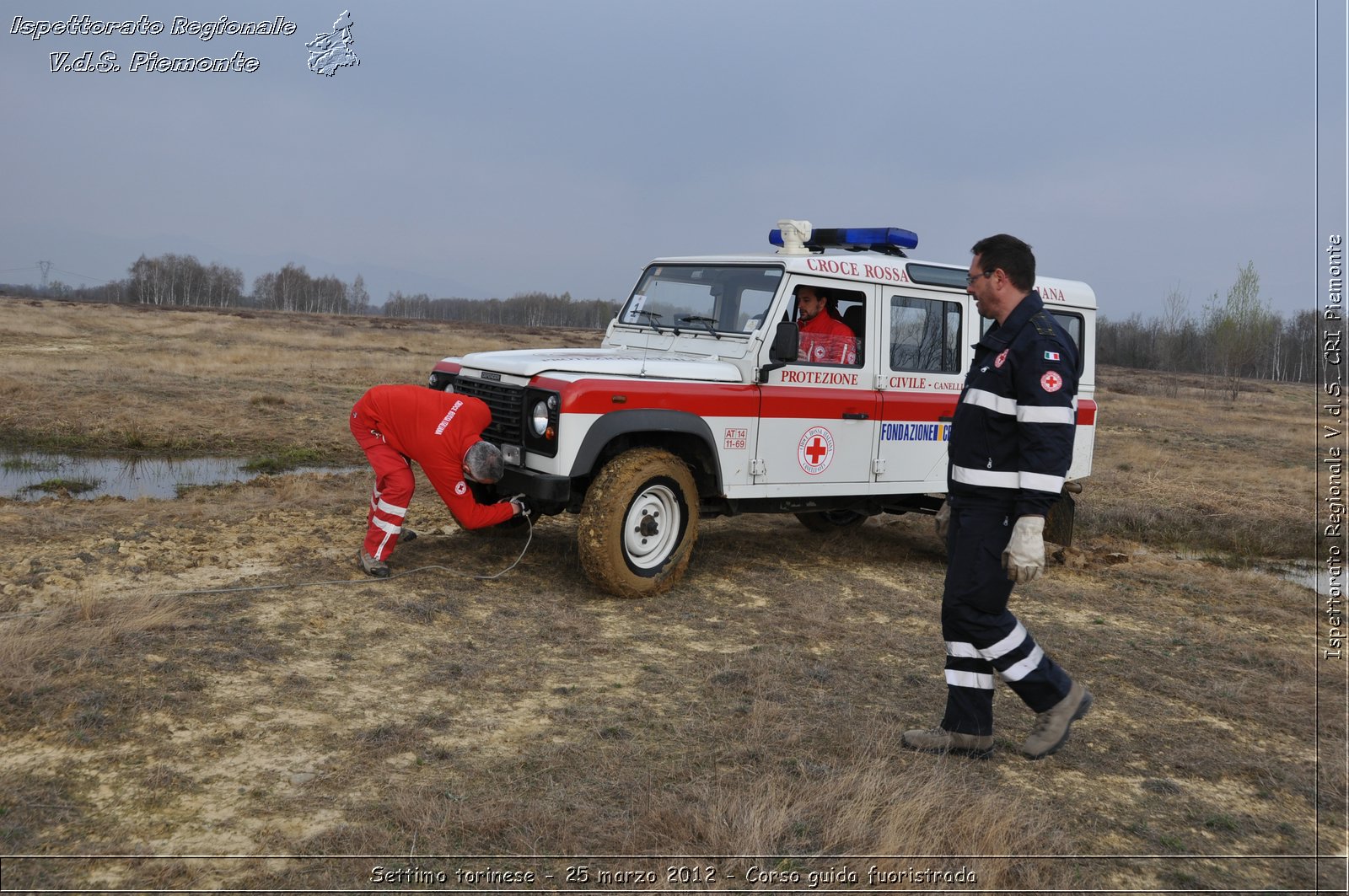 Settimo torinese - 25 marzo 2012 - Corso guida fuoristrada - Croce Rossa Italiana - Ispettorato Regionale Volontari del Soccorso Piemonte