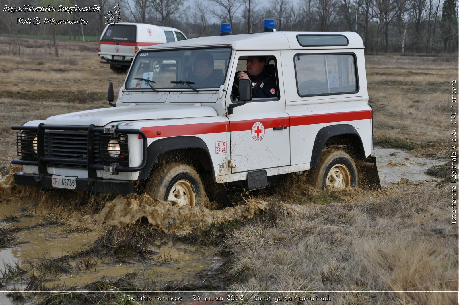 Settimo torinese - 25 marzo 2012 - Corso guida fuoristrada - Croce Rossa Italiana - Ispettorato Regionale Volontari del Soccorso Piemonte