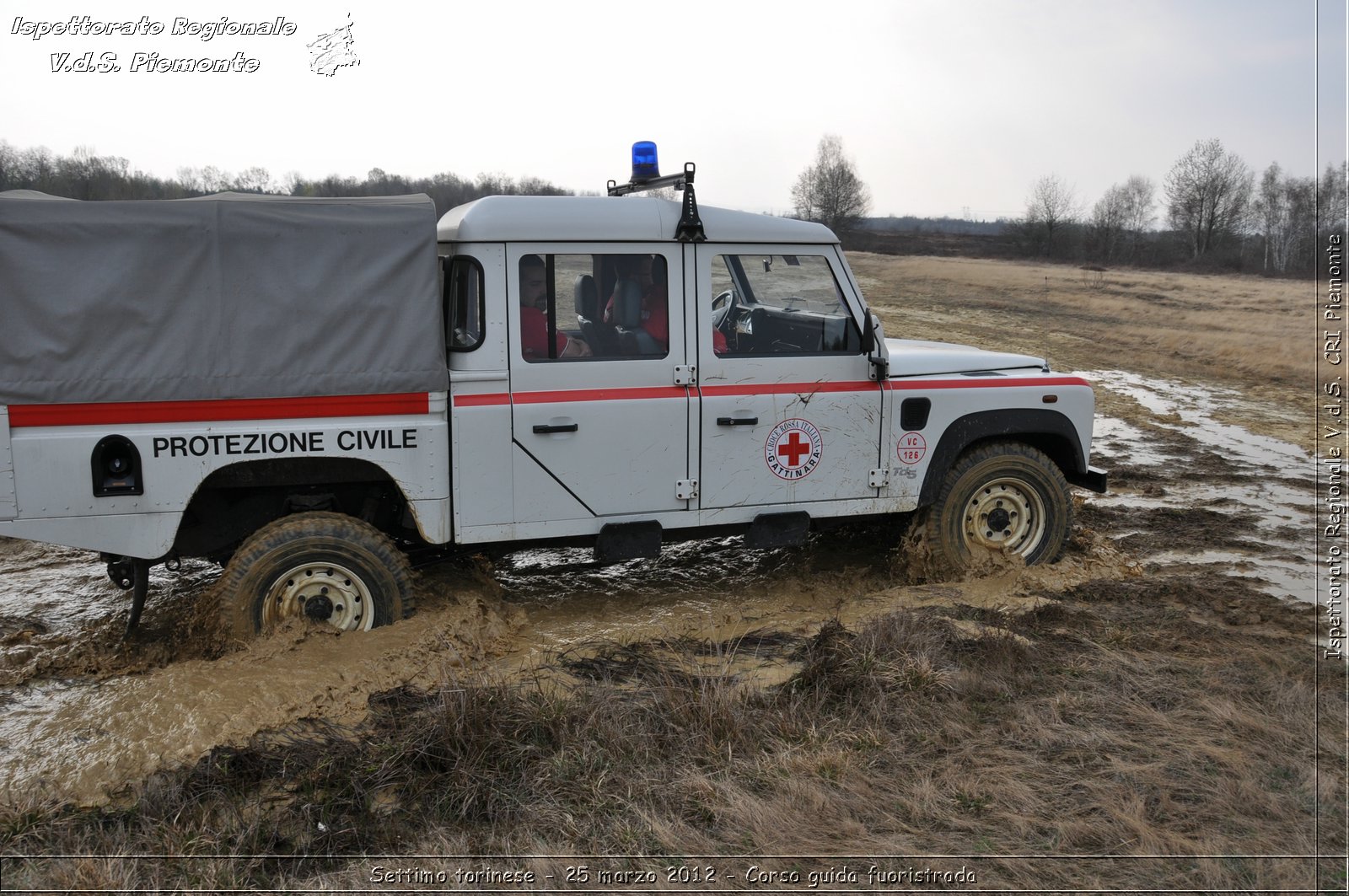 Settimo torinese - 25 marzo 2012 - Corso guida fuoristrada - Croce Rossa Italiana - Ispettorato Regionale Volontari del Soccorso Piemonte