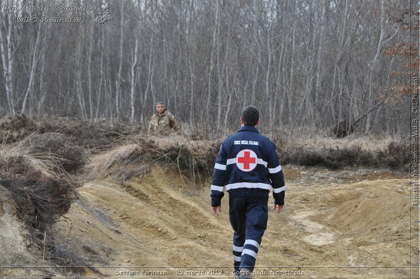 Settimo torinese - 25 marzo 2012 - Corso guida fuoristrada - Croce Rossa Italiana - Ispettorato Regionale Volontari del Soccorso Piemonte