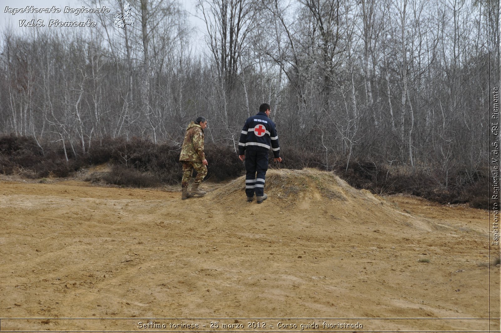 Settimo torinese - 25 marzo 2012 - Corso guida fuoristrada - Croce Rossa Italiana - Ispettorato Regionale Volontari del Soccorso Piemonte