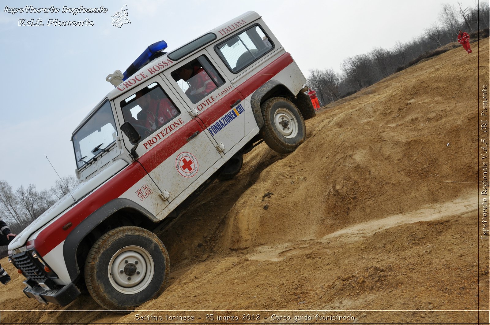 Settimo torinese - 25 marzo 2012 - Corso guida fuoristrada - Croce Rossa Italiana - Ispettorato Regionale Volontari del Soccorso Piemonte