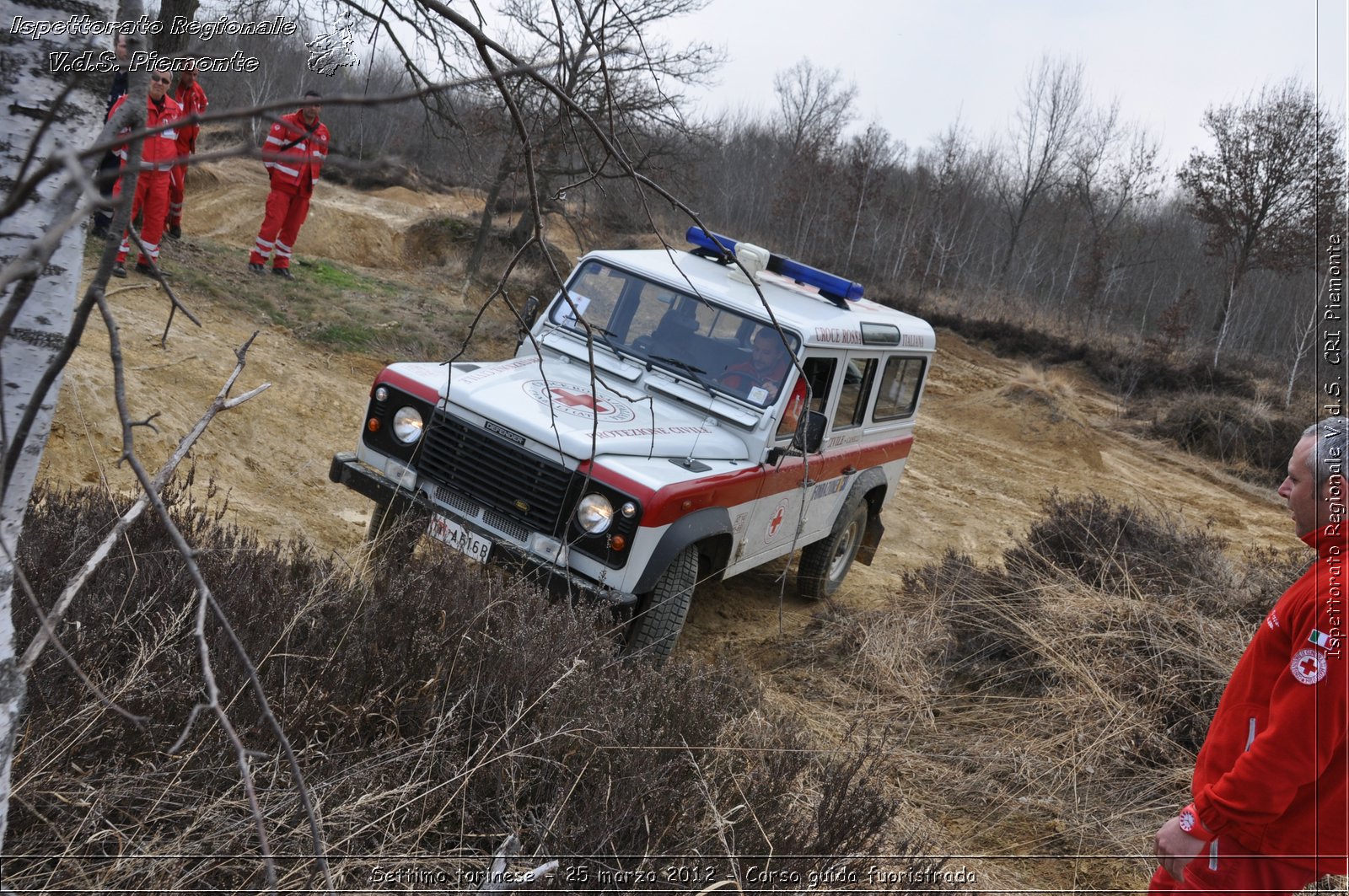 Settimo torinese - 25 marzo 2012 - Corso guida fuoristrada - Croce Rossa Italiana - Ispettorato Regionale Volontari del Soccorso Piemonte