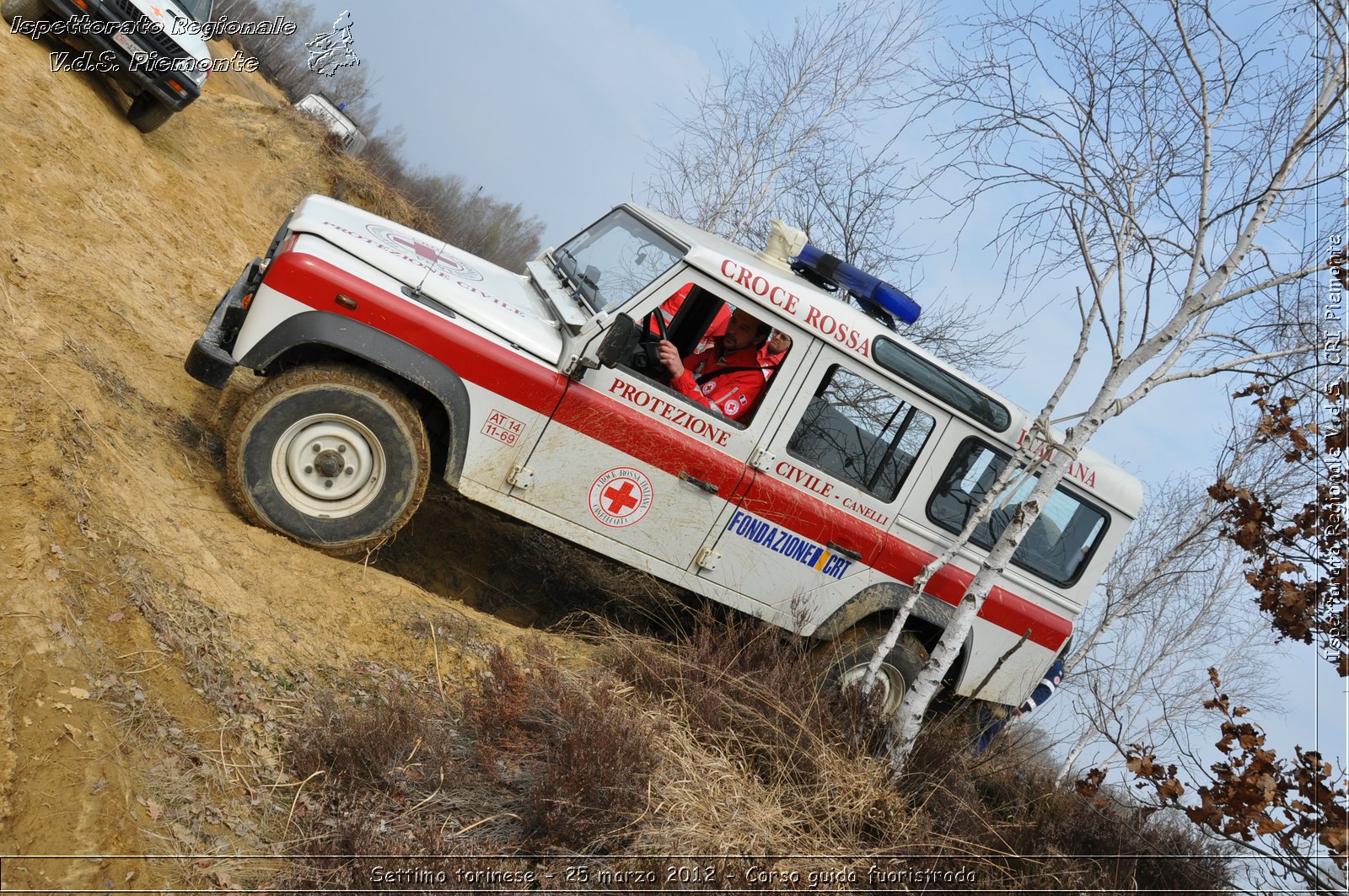 Settimo torinese - 25 marzo 2012 - Corso guida fuoristrada - Croce Rossa Italiana - Ispettorato Regionale Volontari del Soccorso Piemonte