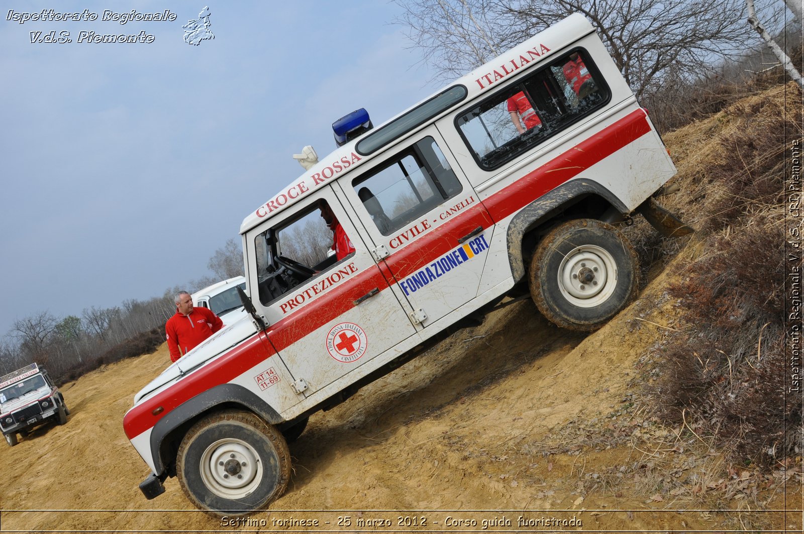 Settimo torinese - 25 marzo 2012 - Corso guida fuoristrada - Croce Rossa Italiana - Ispettorato Regionale Volontari del Soccorso Piemonte