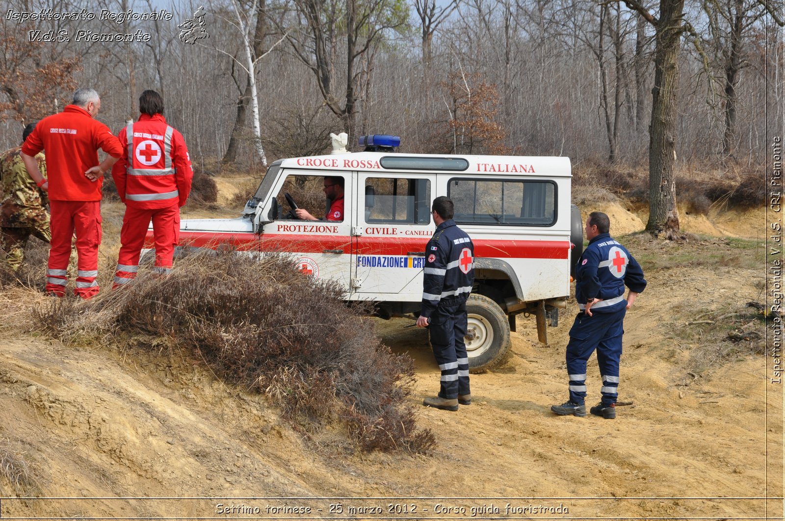 Settimo torinese - 25 marzo 2012 - Corso guida fuoristrada - Croce Rossa Italiana - Ispettorato Regionale Volontari del Soccorso Piemonte