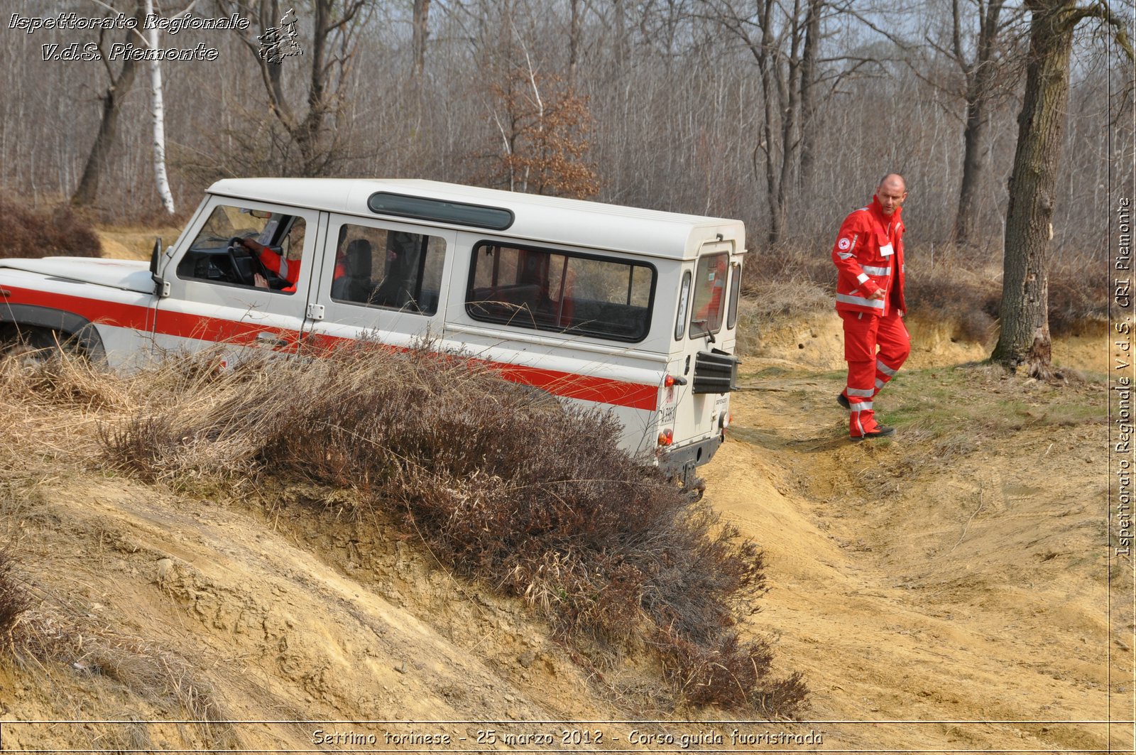 Settimo torinese - 25 marzo 2012 - Corso guida fuoristrada - Croce Rossa Italiana - Ispettorato Regionale Volontari del Soccorso Piemonte