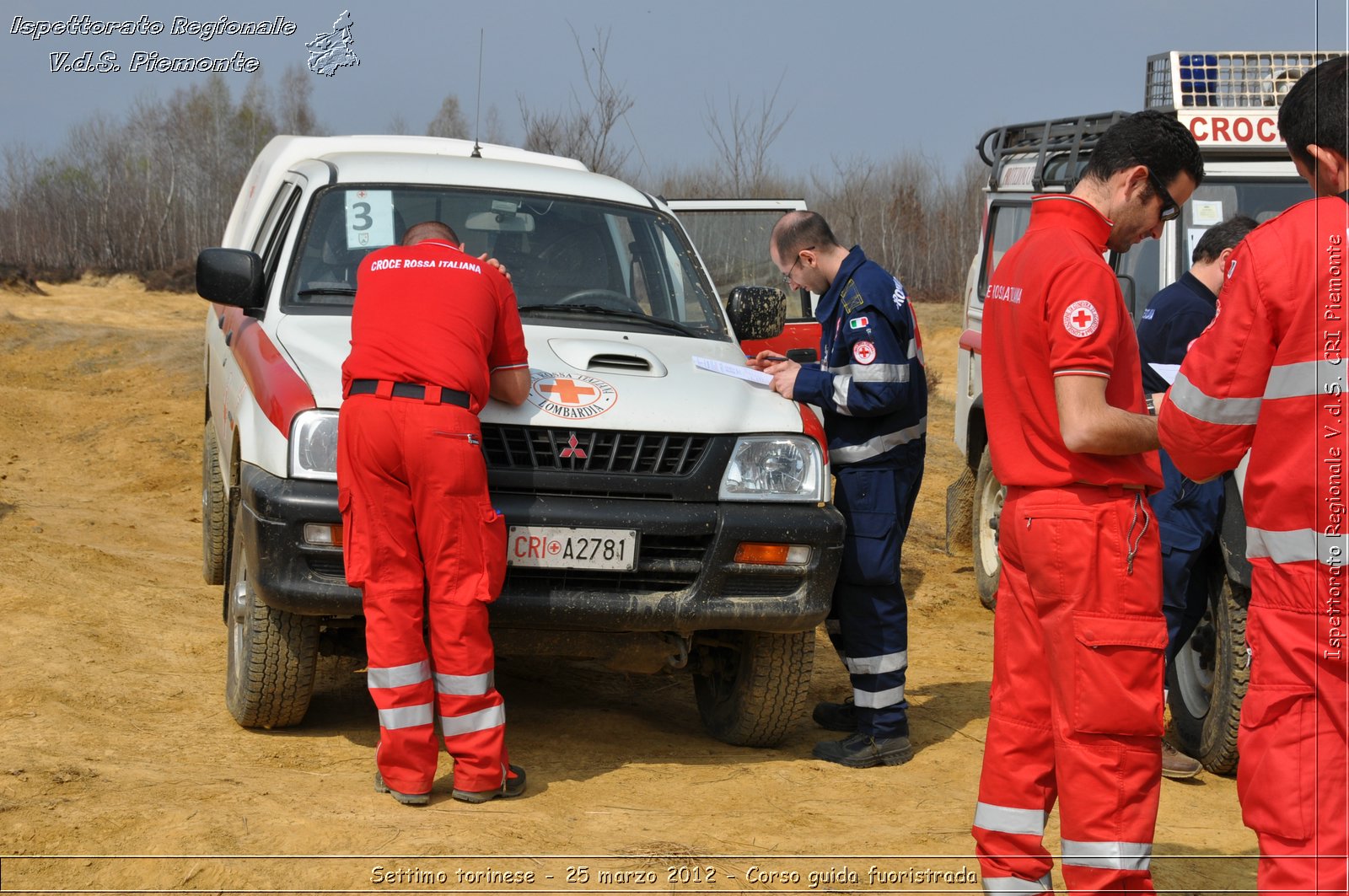 Settimo torinese - 25 marzo 2012 - Corso guida fuoristrada - Croce Rossa Italiana - Ispettorato Regionale Volontari del Soccorso Piemonte