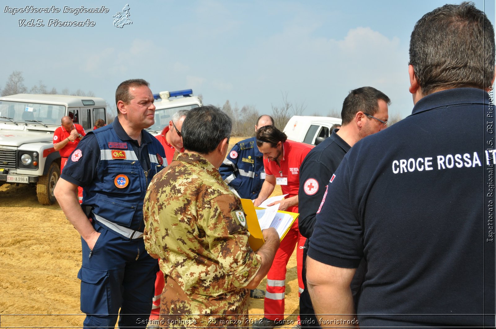 Settimo torinese - 25 marzo 2012 - Corso guida fuoristrada - Croce Rossa Italiana - Ispettorato Regionale Volontari del Soccorso Piemonte