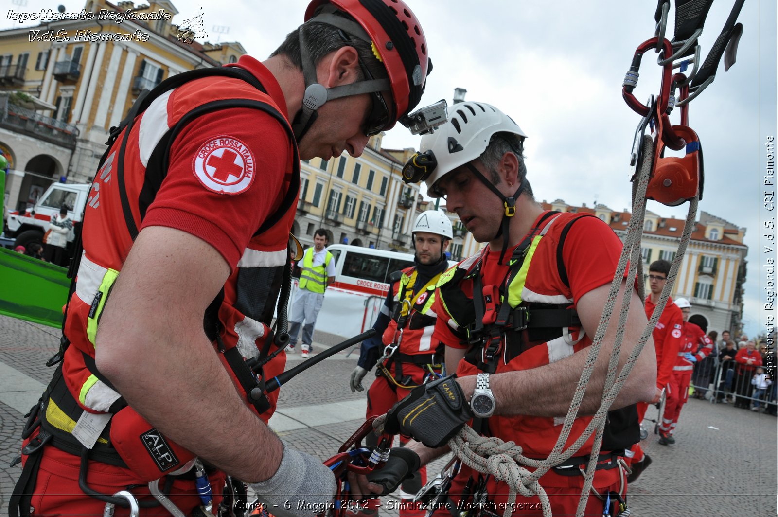 Cuneo - 6 Maggio 2012 - Simulazione Maxiemergenza- Croce Rossa Italiana - Ispettorato Regionale Volontari del Soccorso Piemonte