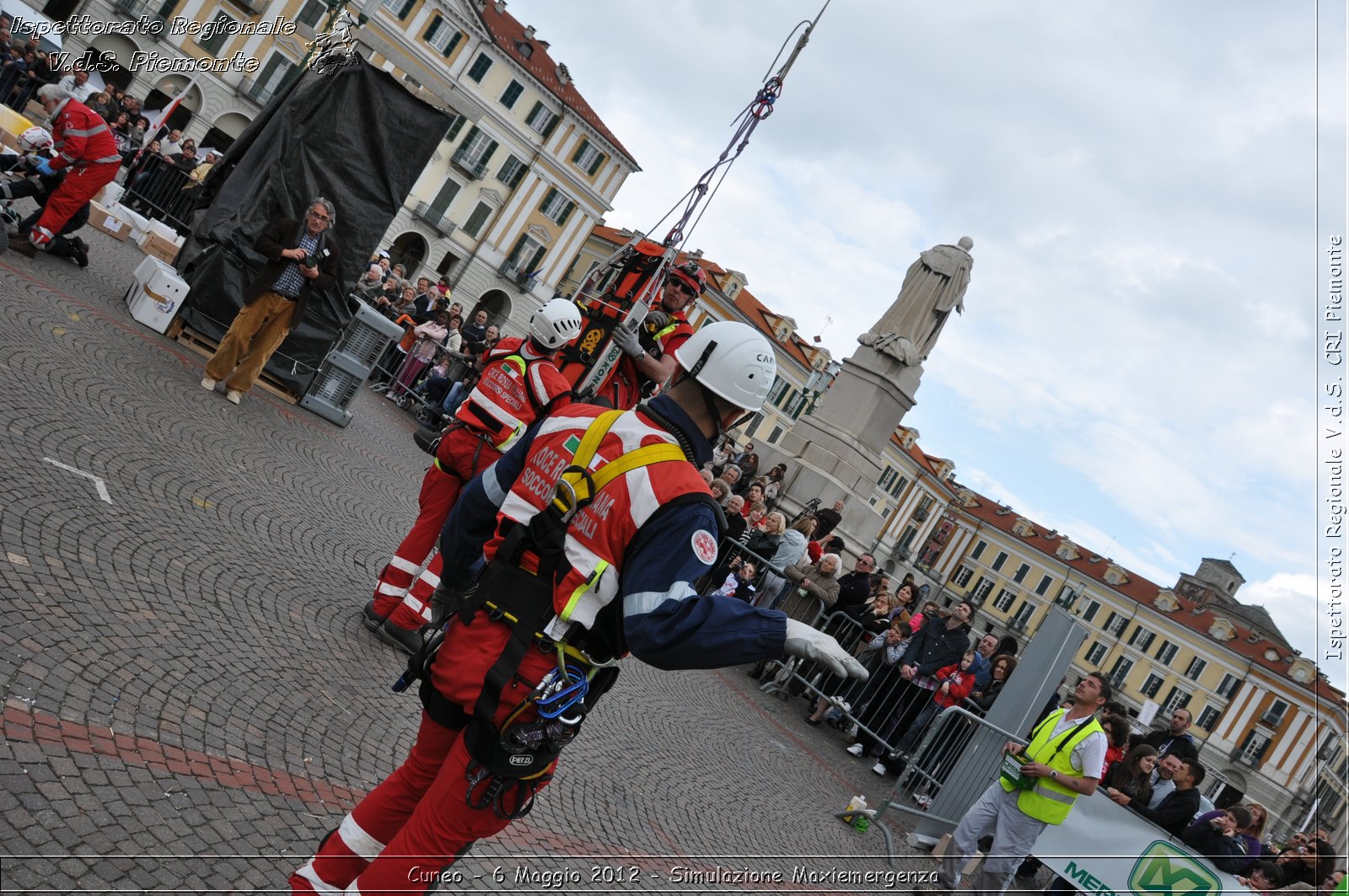 Cuneo - 6 Maggio 2012 - Simulazione Maxiemergenza- Croce Rossa Italiana - Ispettorato Regionale Volontari del Soccorso Piemonte