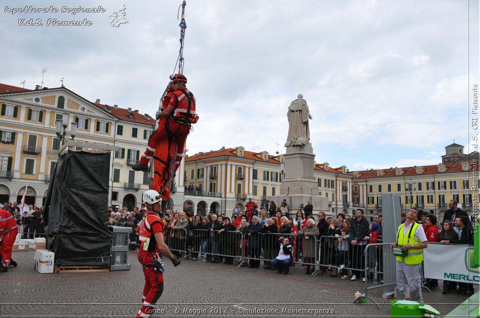 Cuneo - 6 Maggio 2012 - Simulazione Maxiemergenza- Croce Rossa Italiana - Ispettorato Regionale Volontari del Soccorso Piemonte