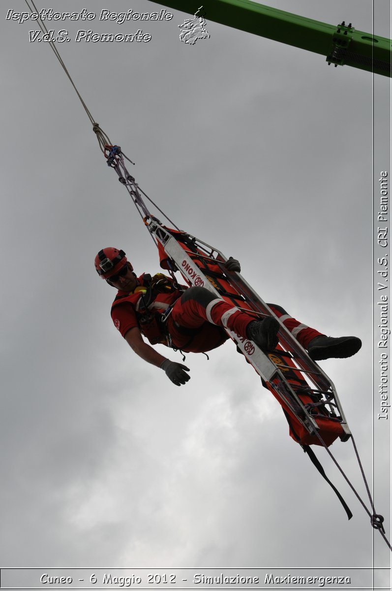 Cuneo - 6 Maggio 2012 - Simulazione Maxiemergenza- Croce Rossa Italiana - Ispettorato Regionale Volontari del Soccorso Piemonte