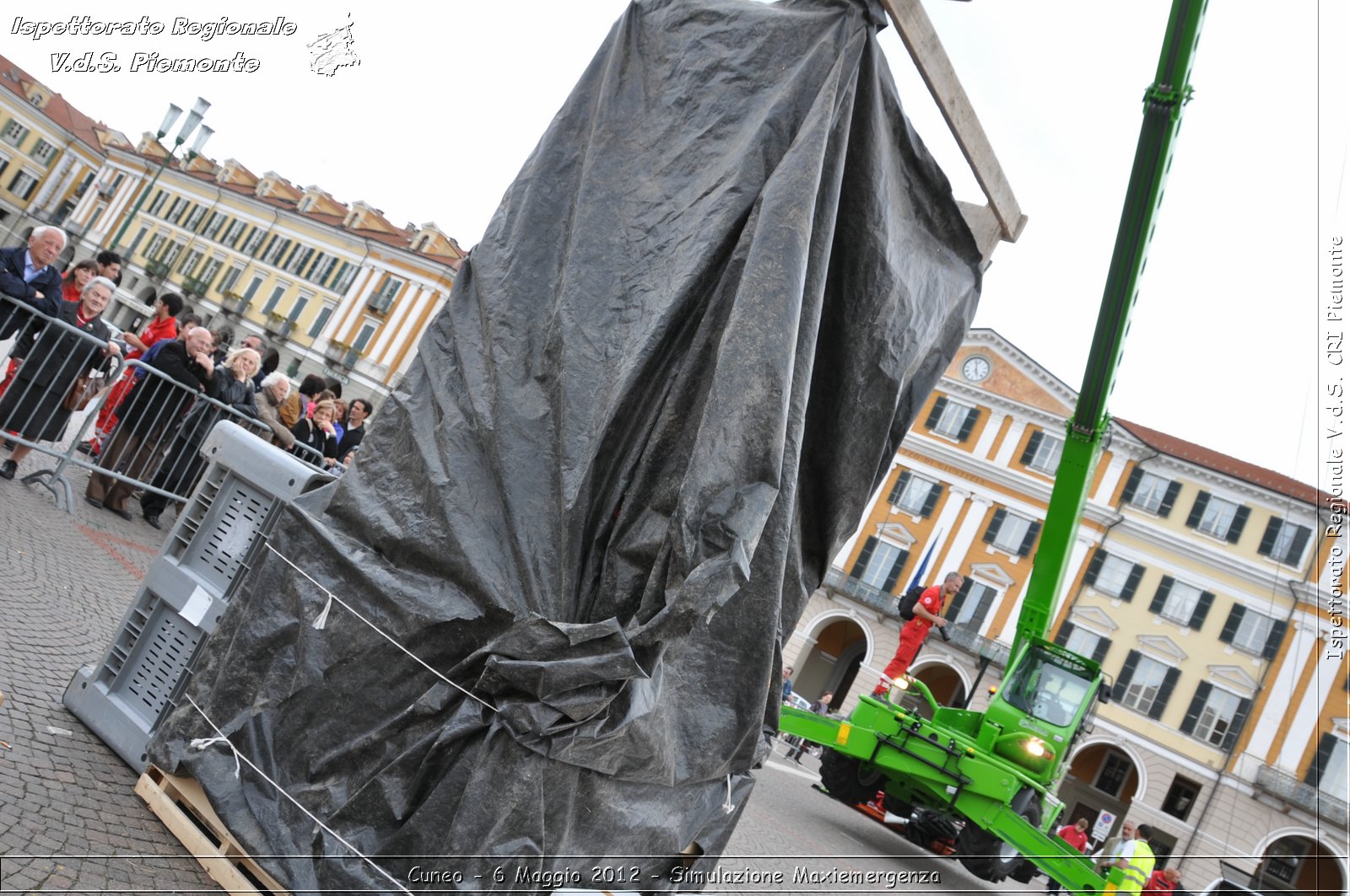 Cuneo - 6 Maggio 2012 - Simulazione Maxiemergenza- Croce Rossa Italiana - Ispettorato Regionale Volontari del Soccorso Piemonte