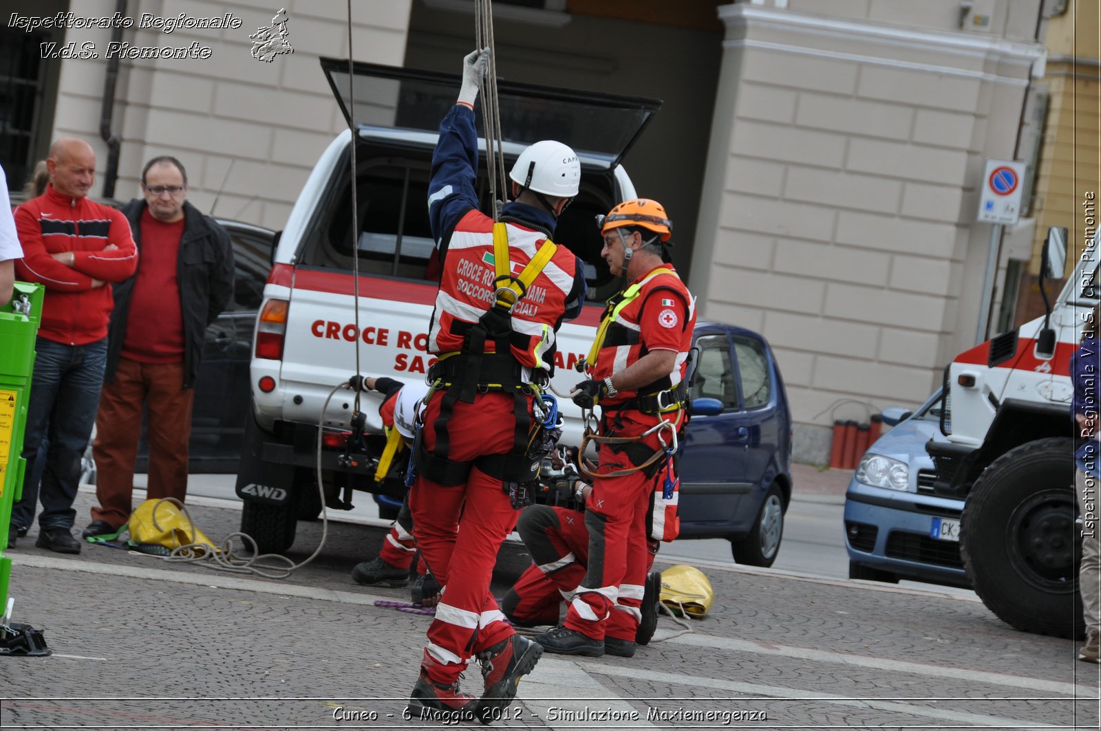 Cuneo - 6 Maggio 2012 - Simulazione Maxiemergenza- Croce Rossa Italiana - Ispettorato Regionale Volontari del Soccorso Piemonte