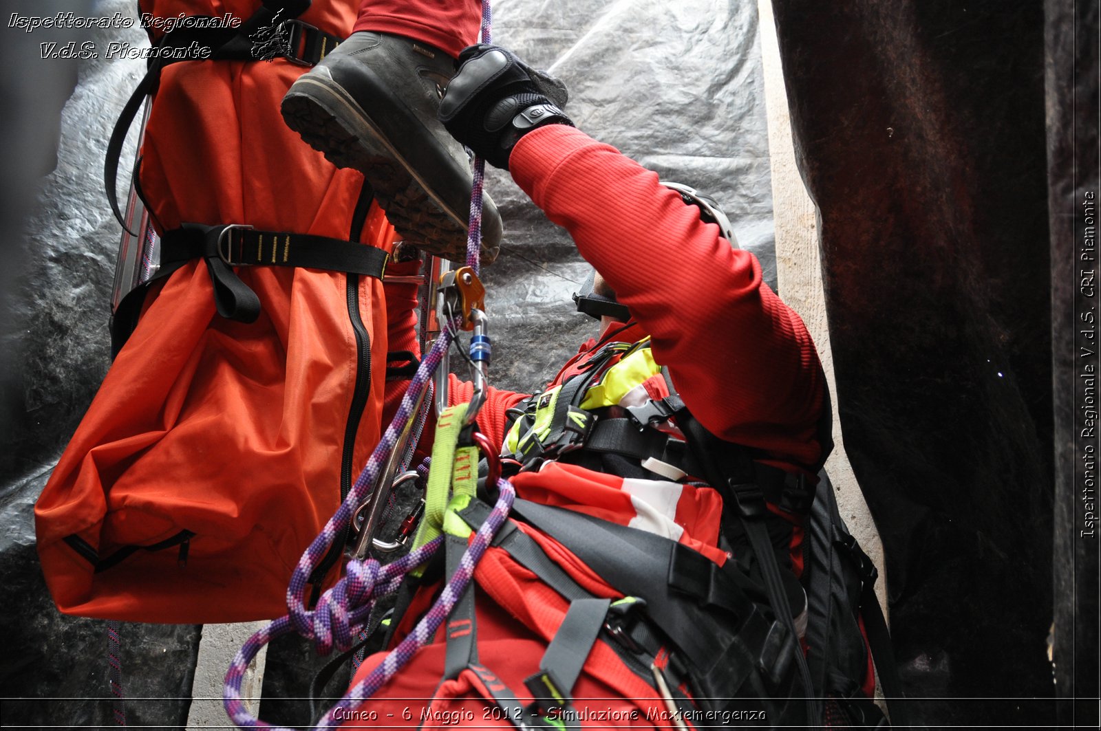 Cuneo - 6 Maggio 2012 - Simulazione Maxiemergenza- Croce Rossa Italiana - Ispettorato Regionale Volontari del Soccorso Piemonte