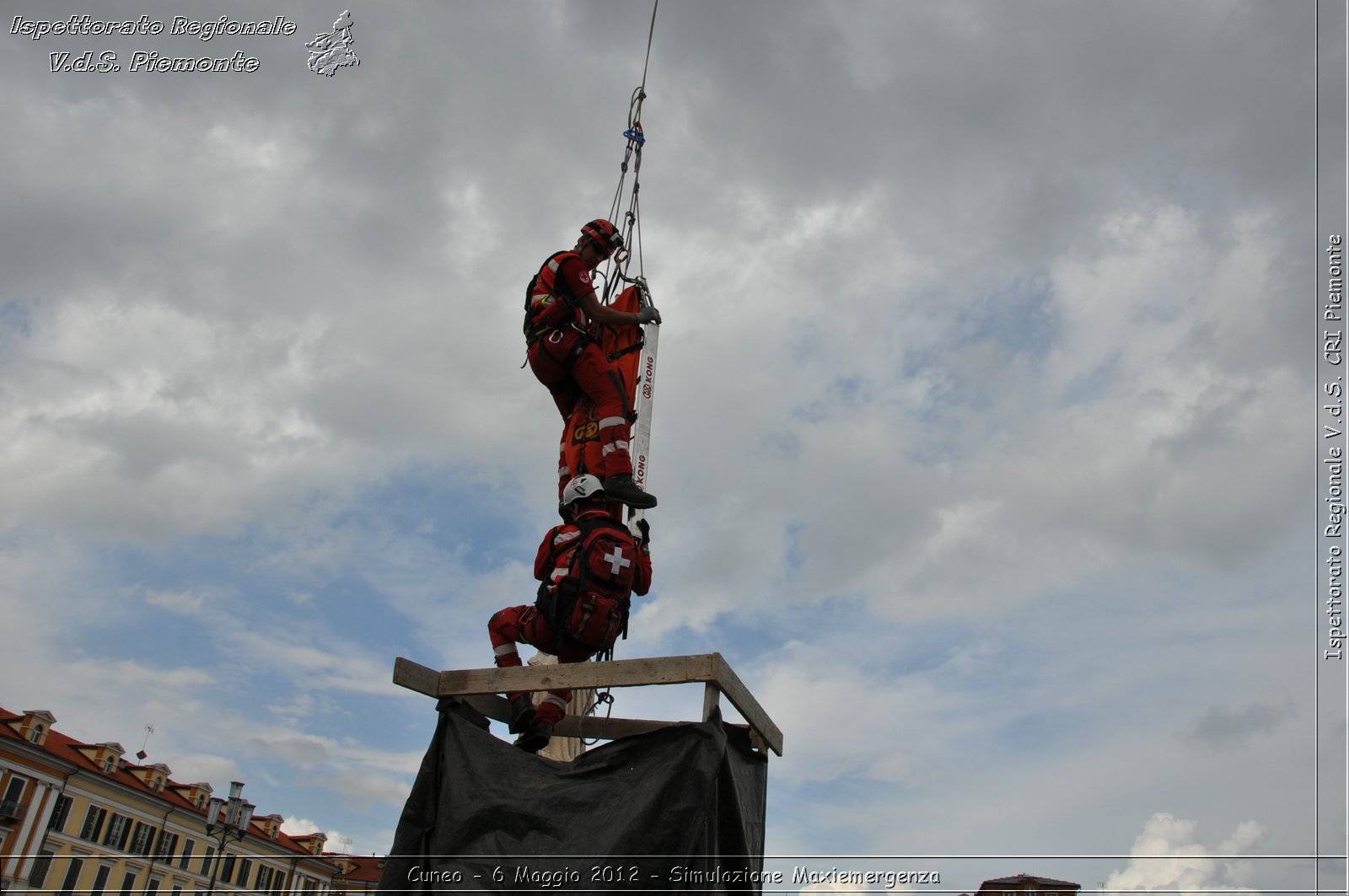 Cuneo - 6 Maggio 2012 - Simulazione Maxiemergenza- Croce Rossa Italiana - Ispettorato Regionale Volontari del Soccorso Piemonte