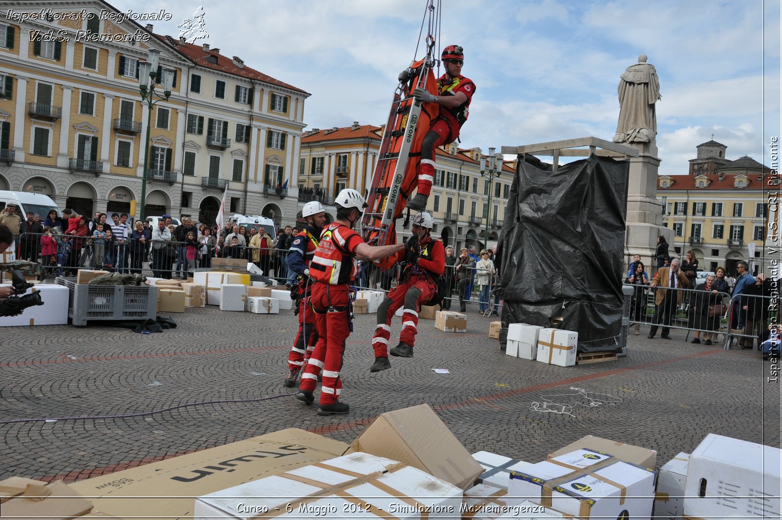 Cuneo - 6 Maggio 2012 - Simulazione Maxiemergenza- Croce Rossa Italiana - Ispettorato Regionale Volontari del Soccorso Piemonte