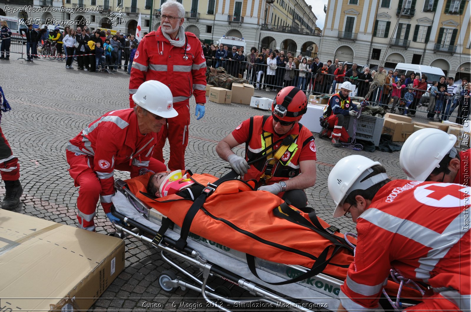 Cuneo - 6 Maggio 2012 - Simulazione Maxiemergenza- Croce Rossa Italiana - Ispettorato Regionale Volontari del Soccorso Piemonte