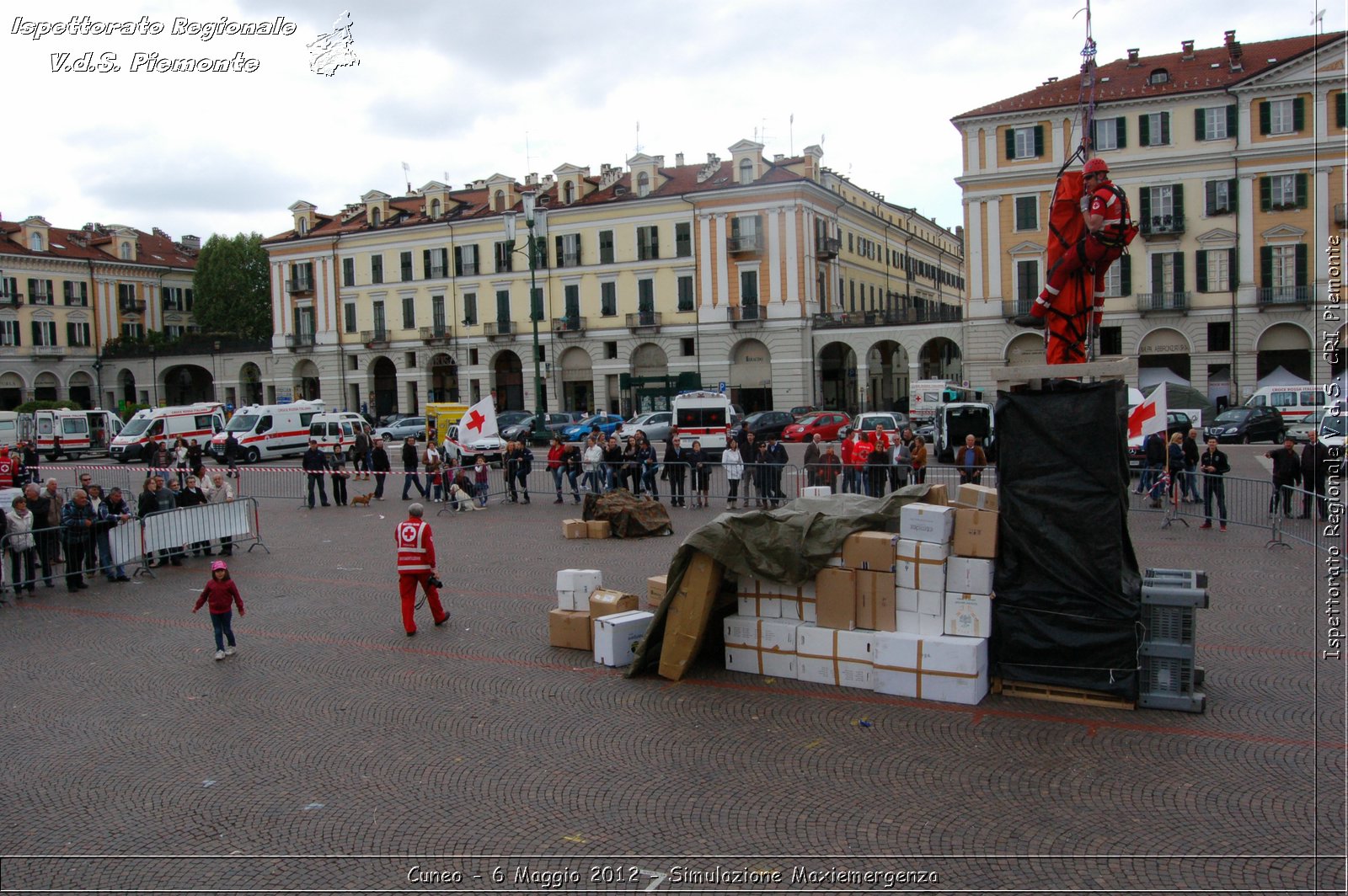 Cuneo - 6 Maggio 2012 - Simulazione Maxiemergenza- Croce Rossa Italiana - Ispettorato Regionale Volontari del Soccorso Piemonte