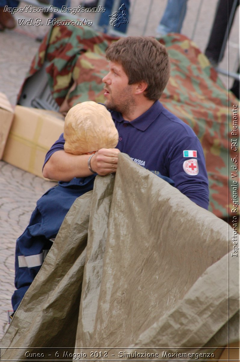 Cuneo - 6 Maggio 2012 - Simulazione Maxiemergenza- Croce Rossa Italiana - Ispettorato Regionale Volontari del Soccorso Piemonte