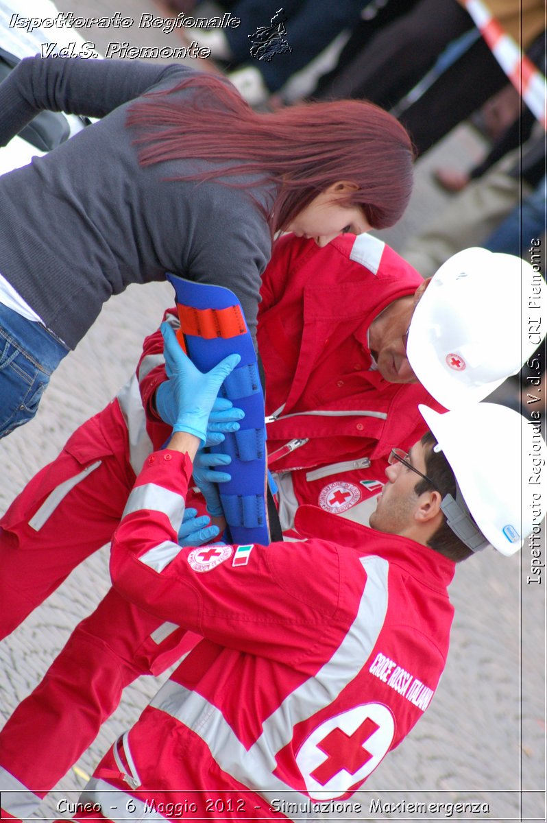 Cuneo - 6 Maggio 2012 - Simulazione Maxiemergenza- Croce Rossa Italiana - Ispettorato Regionale Volontari del Soccorso Piemonte