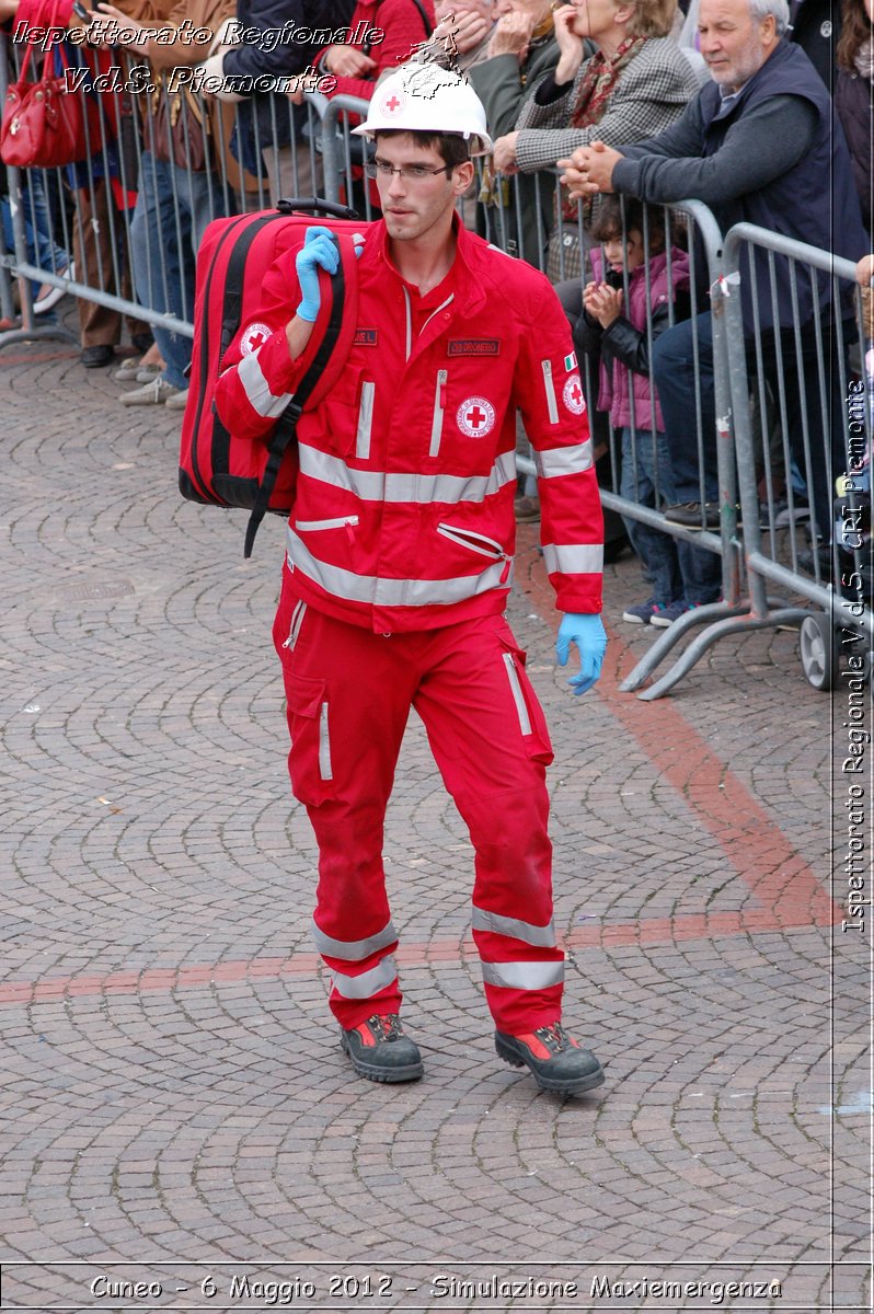 Cuneo - 6 Maggio 2012 - Simulazione Maxiemergenza- Croce Rossa Italiana - Ispettorato Regionale Volontari del Soccorso Piemonte