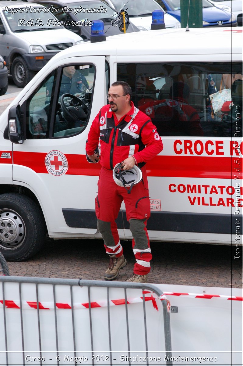 Cuneo - 6 Maggio 2012 - Simulazione Maxiemergenza- Croce Rossa Italiana - Ispettorato Regionale Volontari del Soccorso Piemonte