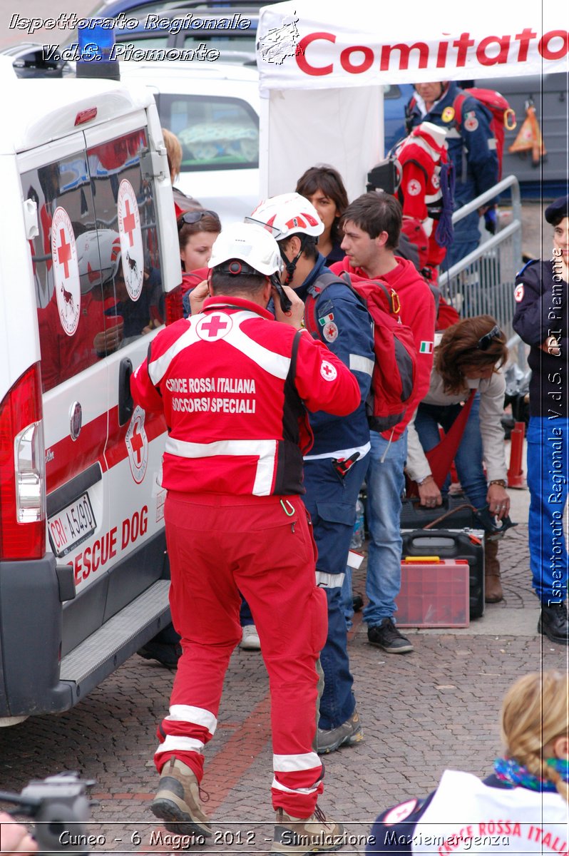 Cuneo - 6 Maggio 2012 - Simulazione Maxiemergenza- Croce Rossa Italiana - Ispettorato Regionale Volontari del Soccorso Piemonte