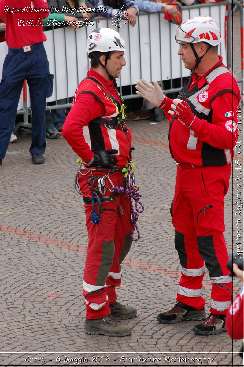 Cuneo - 6 Maggio 2012 - Simulazione Maxiemergenza- Croce Rossa Italiana - Ispettorato Regionale Volontari del Soccorso Piemonte