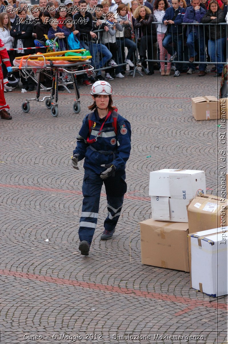 Cuneo - 6 Maggio 2012 - Simulazione Maxiemergenza- Croce Rossa Italiana - Ispettorato Regionale Volontari del Soccorso Piemonte