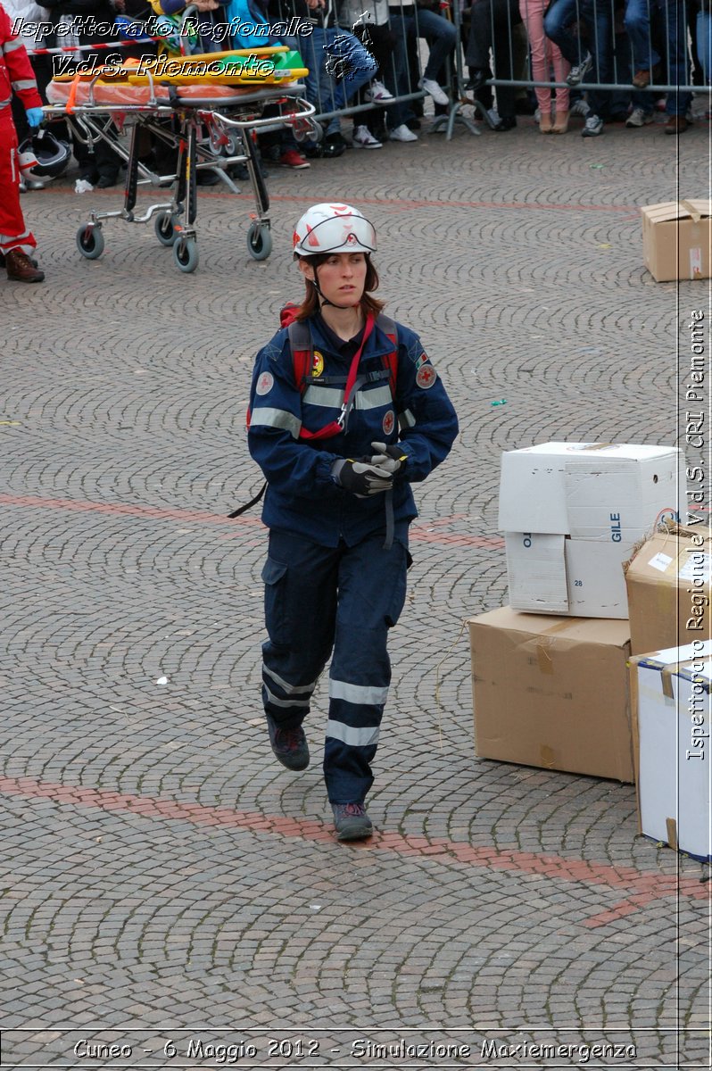 Cuneo - 6 Maggio 2012 - Simulazione Maxiemergenza- Croce Rossa Italiana - Ispettorato Regionale Volontari del Soccorso Piemonte