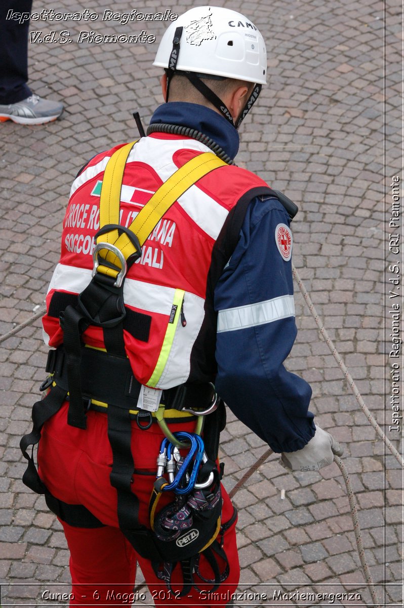 Cuneo - 6 Maggio 2012 - Simulazione Maxiemergenza- Croce Rossa Italiana - Ispettorato Regionale Volontari del Soccorso Piemonte