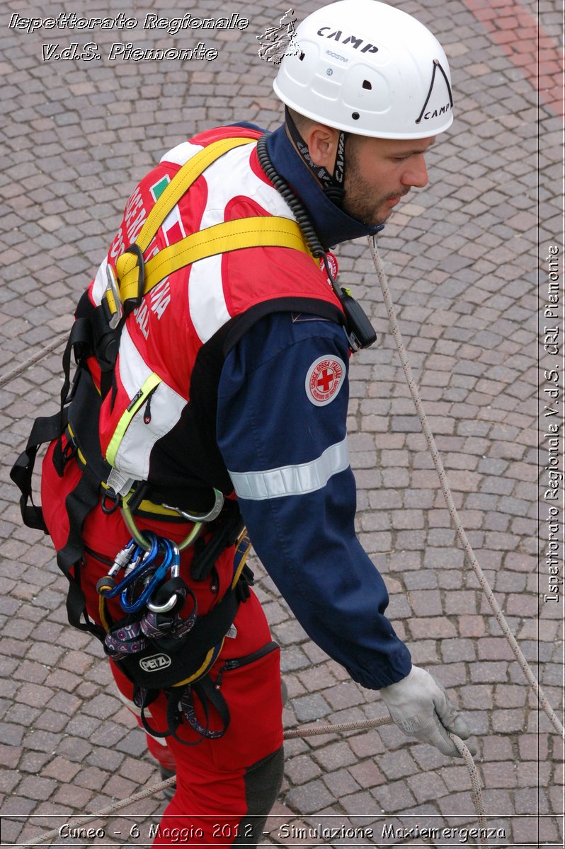 Cuneo - 6 Maggio 2012 - Simulazione Maxiemergenza- Croce Rossa Italiana - Ispettorato Regionale Volontari del Soccorso Piemonte