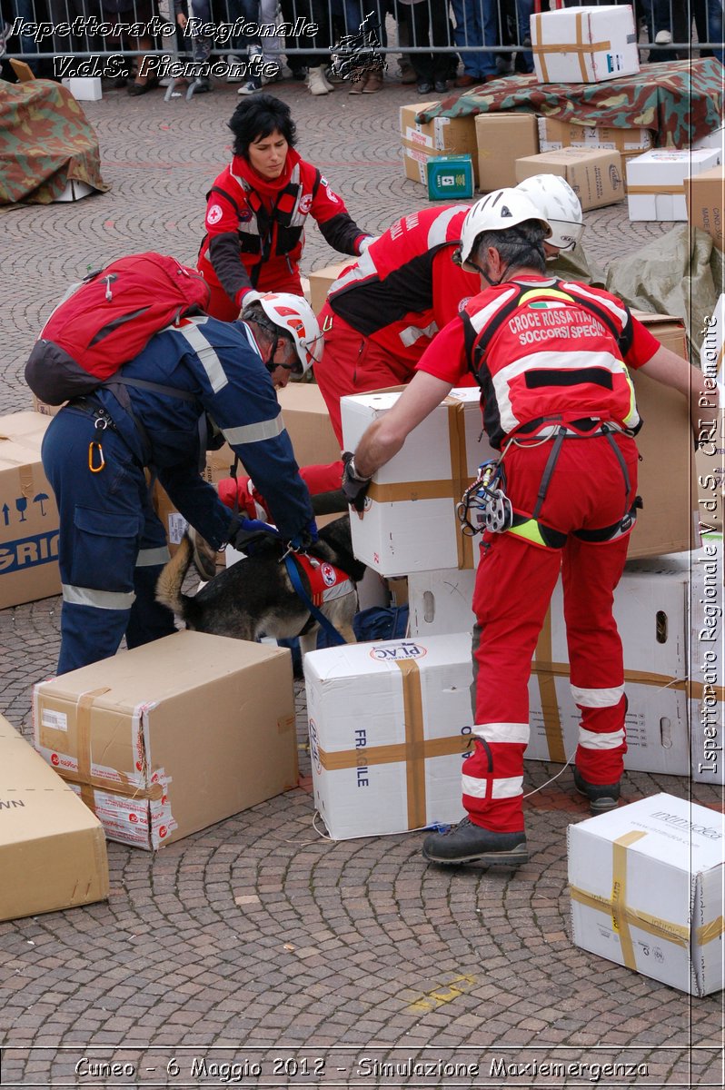 Cuneo - 6 Maggio 2012 - Simulazione Maxiemergenza- Croce Rossa Italiana - Ispettorato Regionale Volontari del Soccorso Piemonte