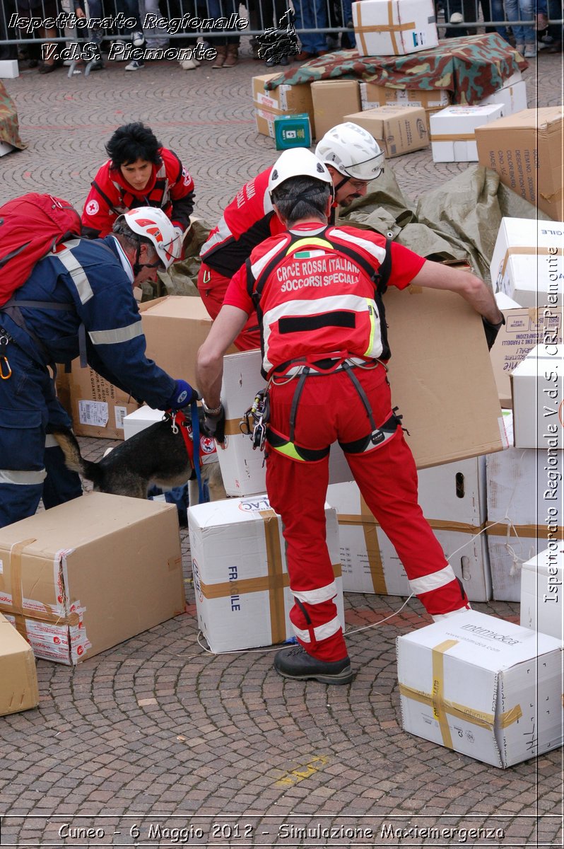 Cuneo - 6 Maggio 2012 - Simulazione Maxiemergenza- Croce Rossa Italiana - Ispettorato Regionale Volontari del Soccorso Piemonte