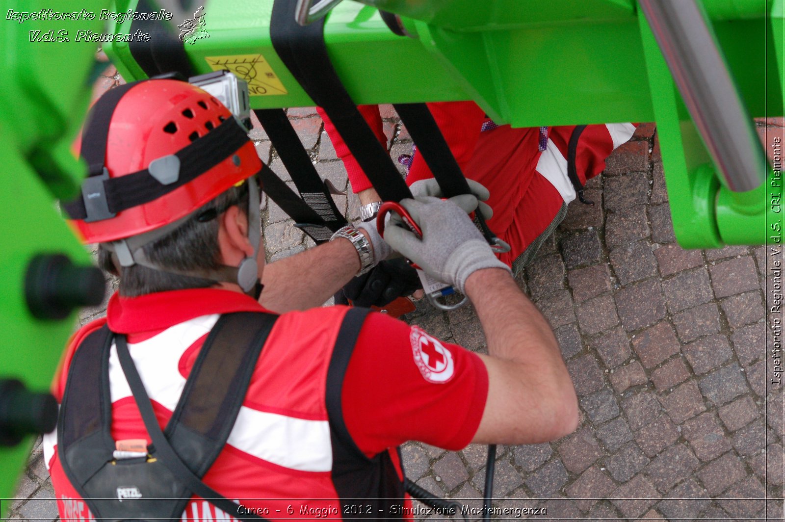 Cuneo - 6 Maggio 2012 - Simulazione Maxiemergenza- Croce Rossa Italiana - Ispettorato Regionale Volontari del Soccorso Piemonte