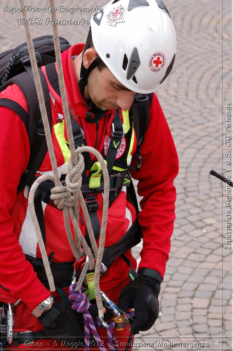 Cuneo - 6 Maggio 2012 - Simulazione Maxiemergenza- Croce Rossa Italiana - Ispettorato Regionale Volontari del Soccorso Piemonte