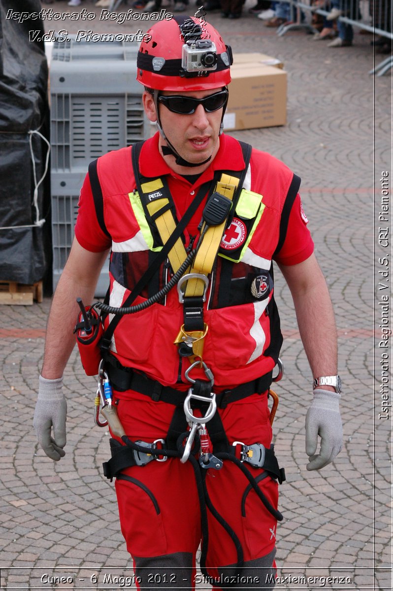 Cuneo - 6 Maggio 2012 - Simulazione Maxiemergenza- Croce Rossa Italiana - Ispettorato Regionale Volontari del Soccorso Piemonte