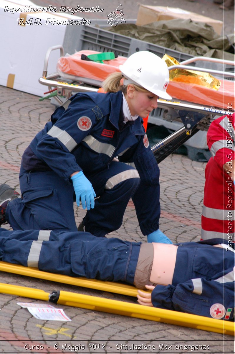 Cuneo - 6 Maggio 2012 - Simulazione Maxiemergenza- Croce Rossa Italiana - Ispettorato Regionale Volontari del Soccorso Piemonte