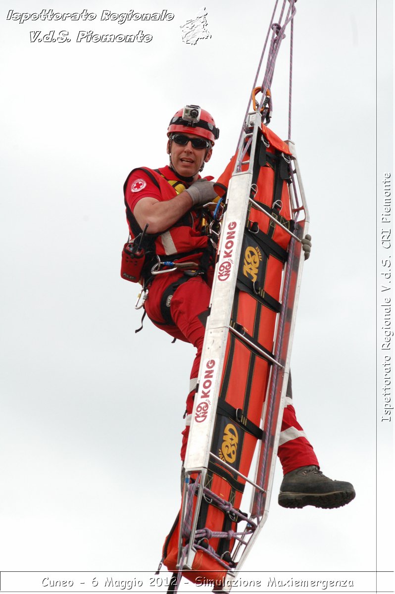 Cuneo - 6 Maggio 2012 - Simulazione Maxiemergenza- Croce Rossa Italiana - Ispettorato Regionale Volontari del Soccorso Piemonte