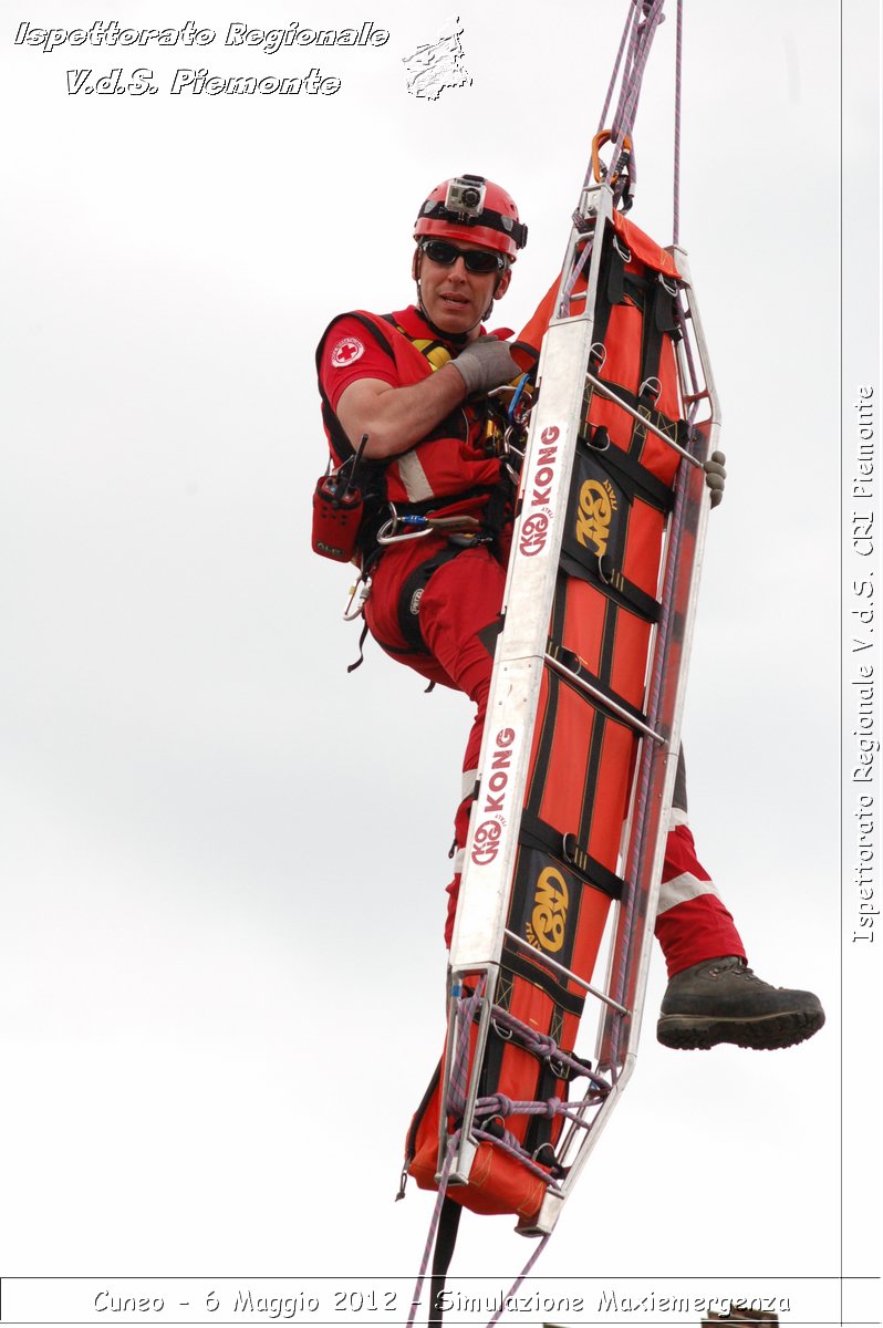 Cuneo - 6 Maggio 2012 - Simulazione Maxiemergenza- Croce Rossa Italiana - Ispettorato Regionale Volontari del Soccorso Piemonte